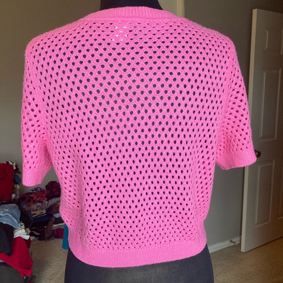 H&M Divided crop Pink Knit Short Sleeve Sweater, size large - Picture 5 of 10